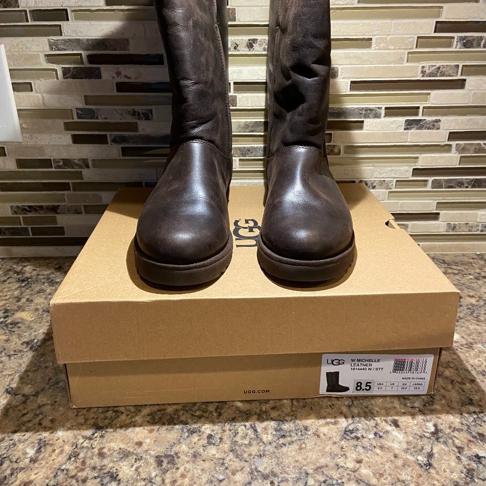 Ugg W Michelle Leather Size 8.5